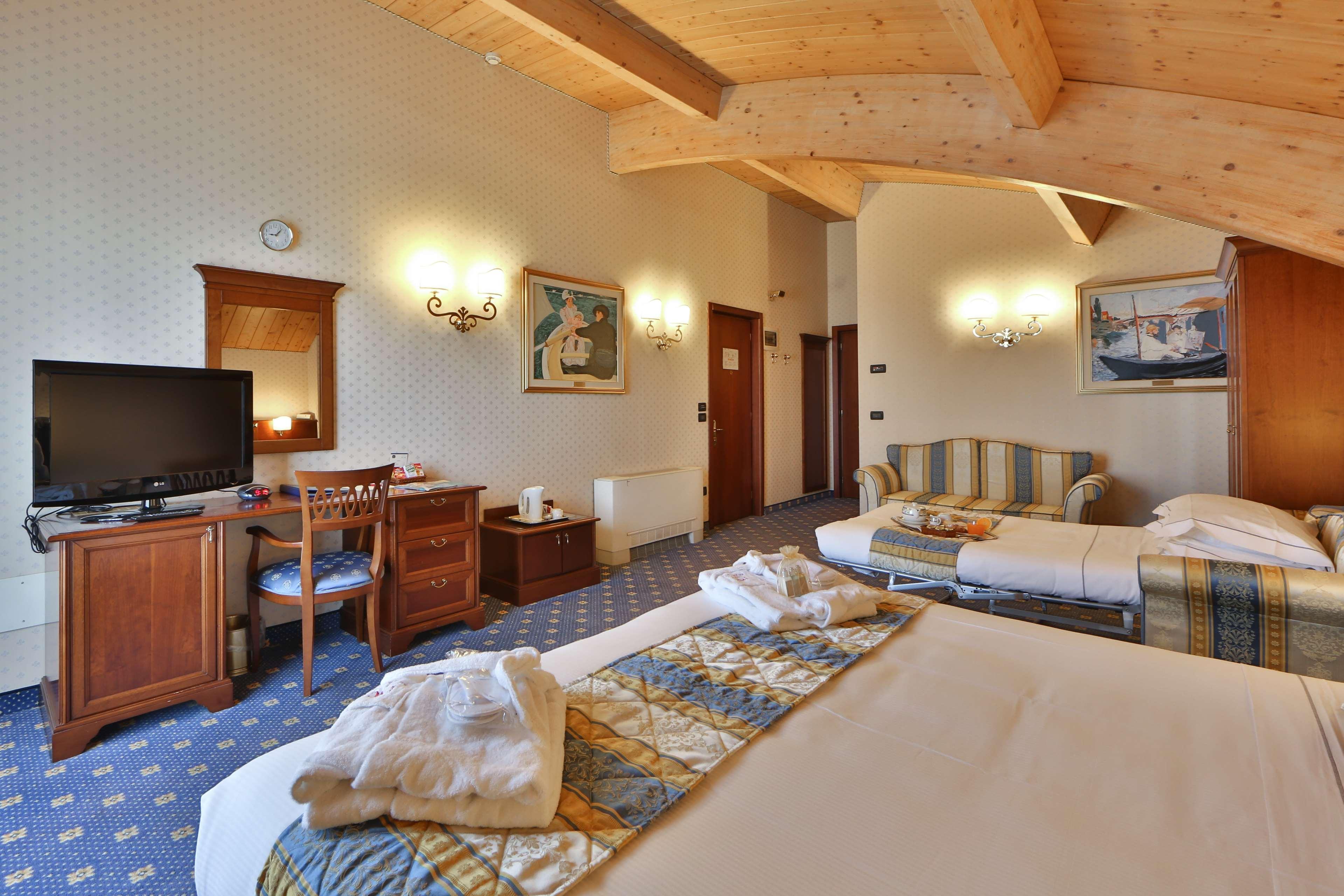 Best Western Classic Hotel Reggio Emilia Exterior foto